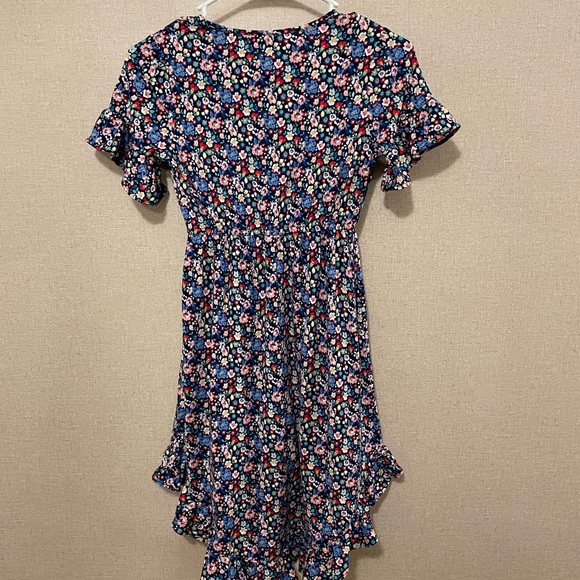 Dress - Picture 4 of 6